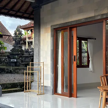 Made Putu Homestay
